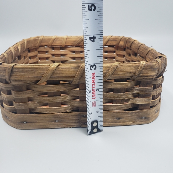 Handmade Woven Basket With Copper Bottom - Picture 10 of 11